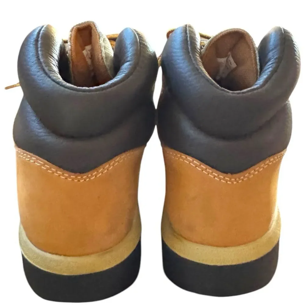 Timberland Men's Wheat and Black Leather Chukka Boots